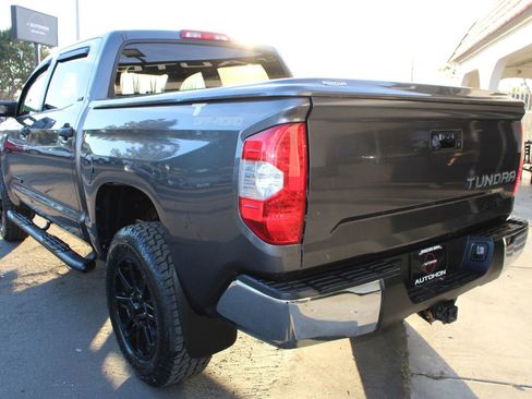 Used 2018 Toyota Tundra SR5 w/ SR5 Upgrade Package image 36