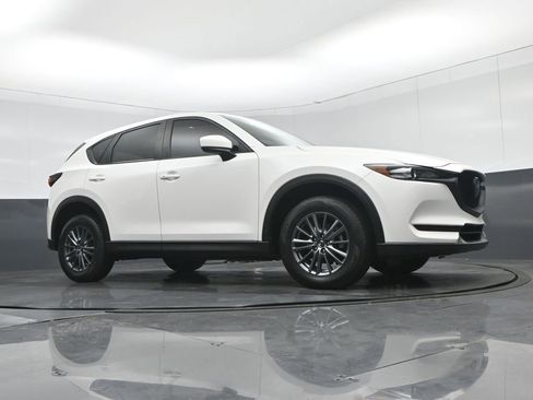 Used 2021 MAZDA CX-5 Touring image 50