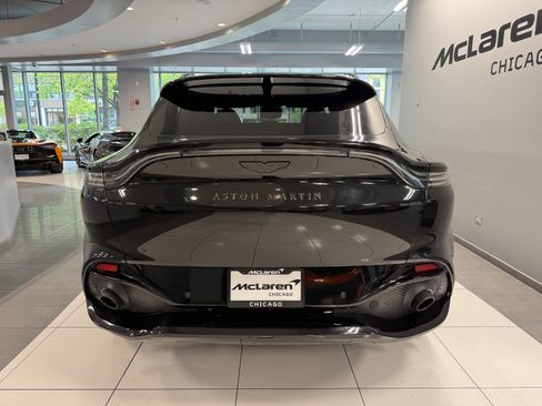 Used 2021 Aston Martin DBX AWD/4WD image 4
