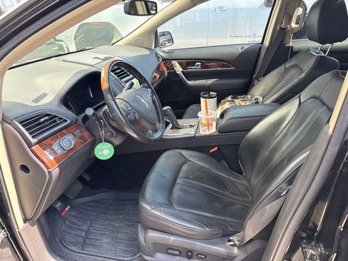 Used 2015 Lincoln MKX FWD w/ Equipment Group 101A image 9