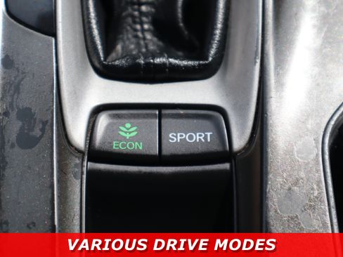Used 2018 Honda Accord Sport image 19