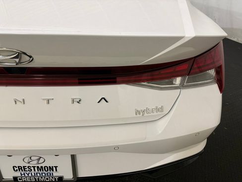 Certified 2023 Hyundai Elantra Limited image 11