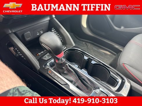 Used 2025 Chevrolet TrailBlazer RS w/ Convenience Package AWD/4WD image 16