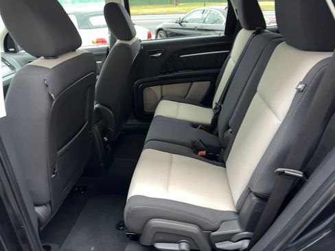 Used 2009 Dodge Journey SXT image 13