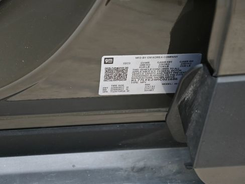 Used 2024 Chevrolet Trax LS w/ LS Convenience Package FWD image 20