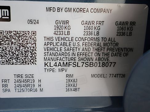 Used 2025 Buick Encore GX Avenir w/ Avenir Technology Package FWD image 25