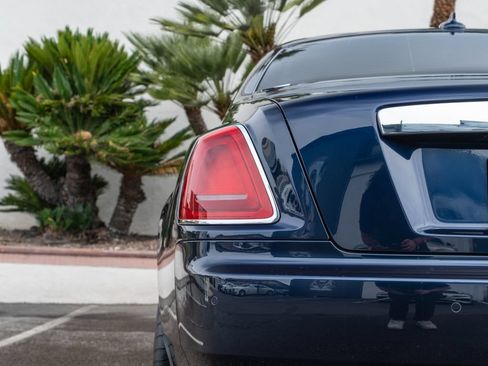 Used 2013 Rolls-Royce Ghost RWD image 44