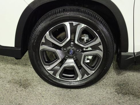 Certified 2025 Subaru Ascent Limited image 32