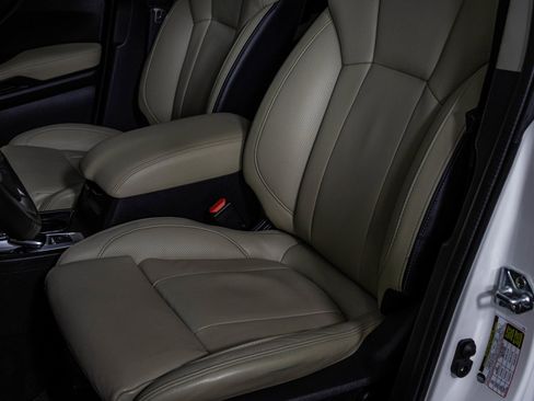 Used 2023 Subaru Ascent Limited image 19