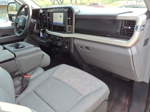 Certified 2024 Ford F250 XLT AWD/4WD image 6