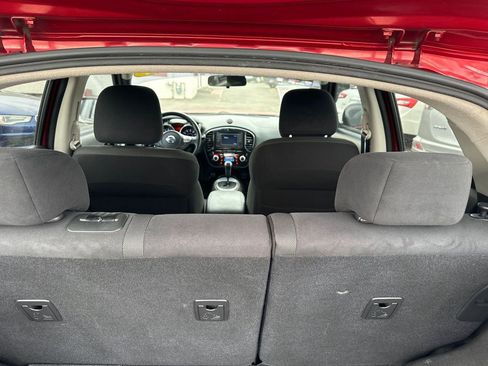 Used 2011 Nissan Juke SV image 28