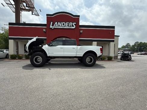 Used 2022 Ford F250 Lariat w/ Lariat Ultimate Package AWD/4WD image 66