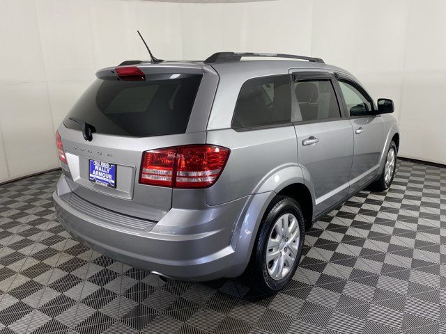 Used 2017 Dodge Journey SE FWD image 3