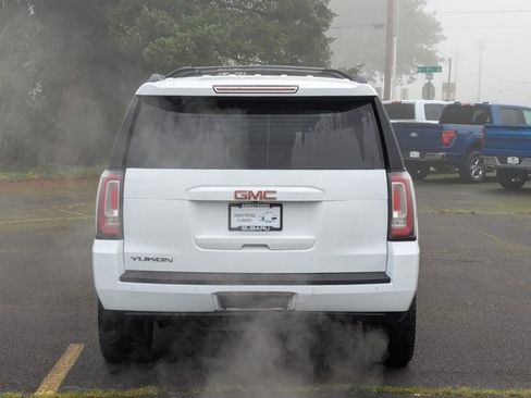 Used 2019 GMC Yukon SLT image 4
