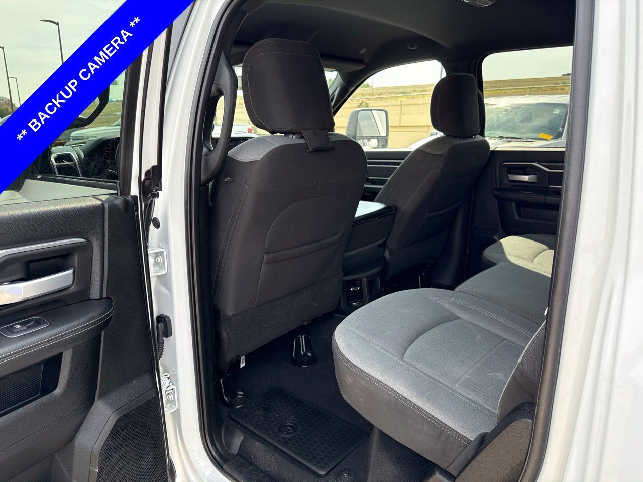 Used 2024 RAM 2500 Big Horn AWD/4WD image 7