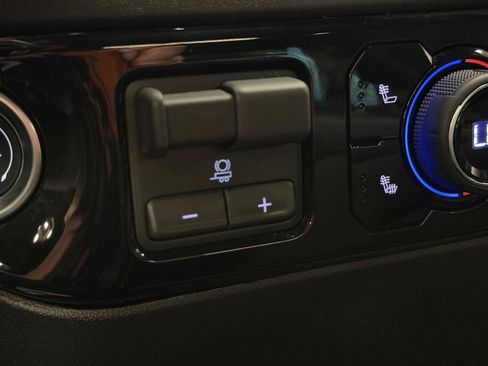 Certified 2026 Chevrolet Silverado 1500 RST w/ RST Select Package image 36