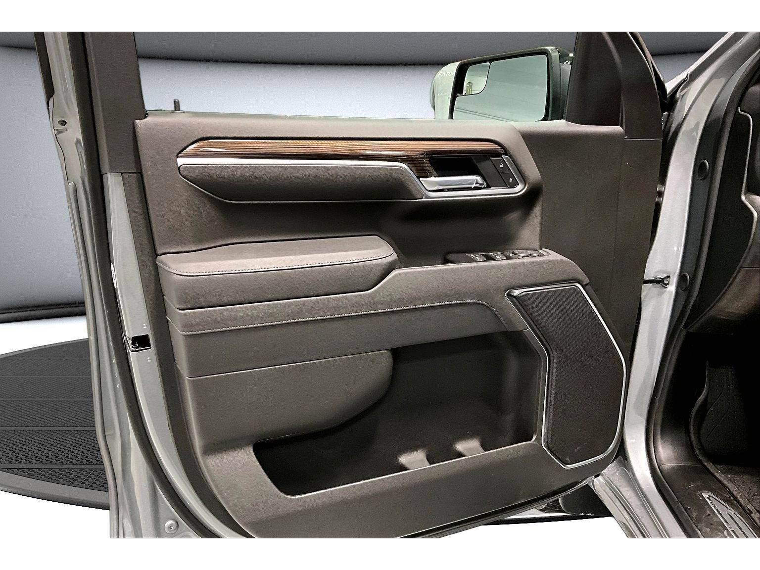 New 2026 Chevrolet Silverado 1500 RST w/ RST Select Package AWD/4WD image 37