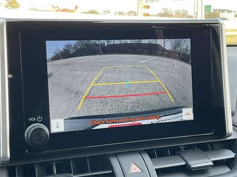 Certified 2025 Toyota RAV4 LE image 21