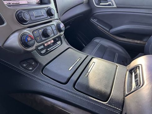 Used 2018 GMC Yukon XL Denali w/ Denali Ultimate Package image 17