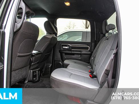 Used 2024 RAM 3500 Big Horn image 17