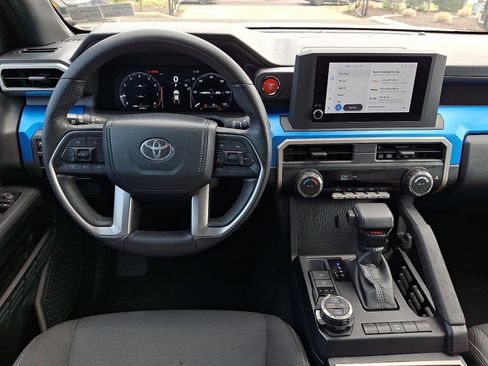 Used 2024 Toyota Tacoma TRD Off-Road AWD/4WD image 11