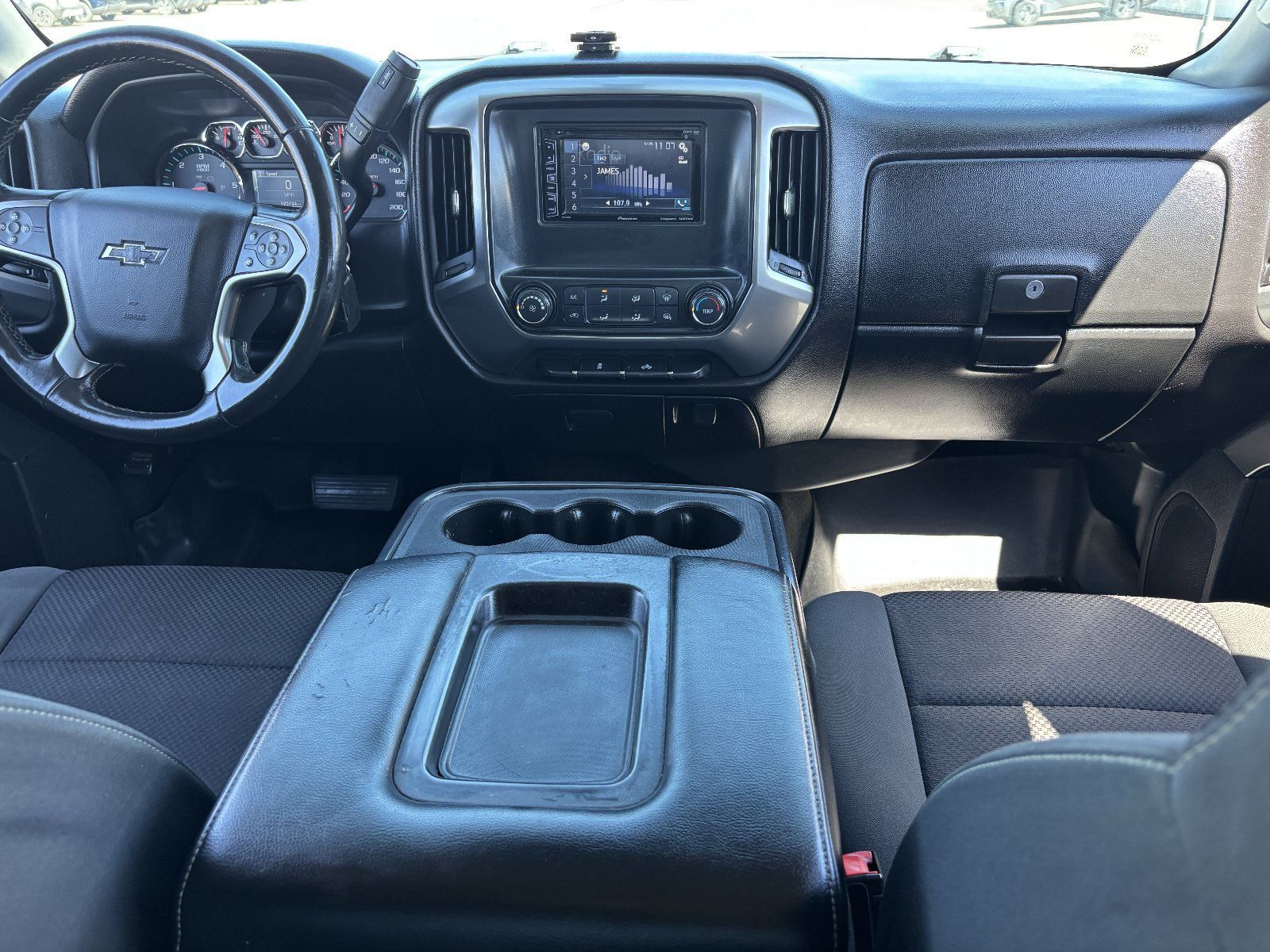 Used 2015 Chevrolet Silverado 1500 LT AWD/4WD image 16