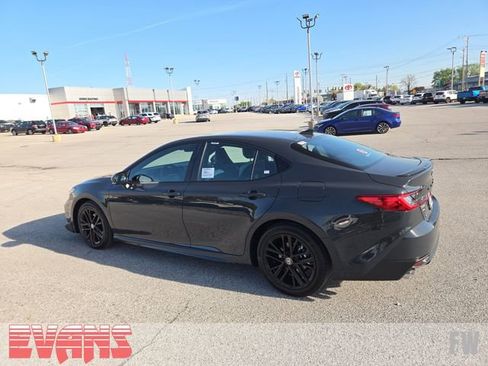 New 2026 Toyota Camry SE w/ Convenience Package FWD image 27