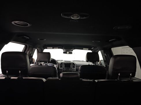 Used 2020 Ford Expedition XLT w/ FX4 Off-Road Package image 16