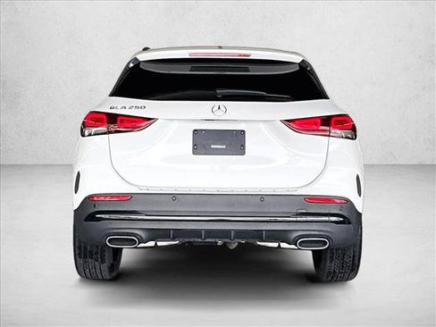 Certified 2023 Mercedes-Benz GLA 250 image 4