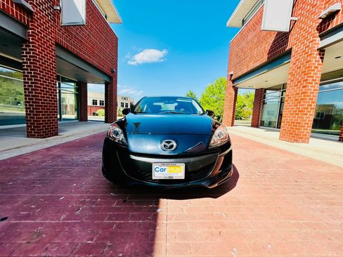 Used 2012 MAZDA MAZDA3 i Sport FWD image 2