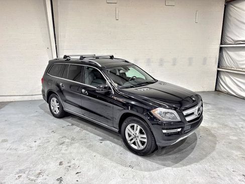 Used 2016 Mercedes-Benz GL 450 4MATIC image 9