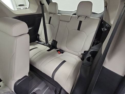 New 2026 Honda Pilot EX-L image 32