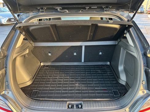 Used 2021 Hyundai Kona Limited image 26