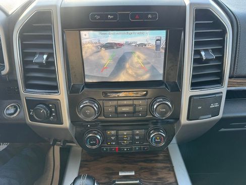 Used 2018 Ford F150 Lariat w/ Equipment Group 501A Mid image 15