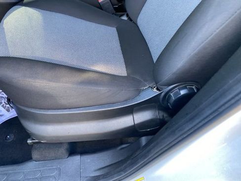 Used 2021 RAM ProMaster City Tradesman image 23