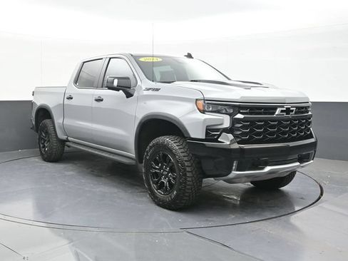 Used 2024 Chevrolet Silverado 1500 ZR2 w/ Technology Package AWD/4WD image 20