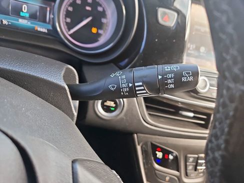 Used 2019 Buick Envision Essence image 17