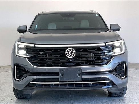 Used 2024 Volkswagen Atlas Cross Sport SEL Premium R-Line image 6