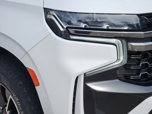 Used 2021 Chevrolet Suburban Z71 w/ Rear Media and Nav Package image 7