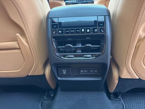 New 2026 Jeep Grand Cherokee Summit AWD/4WD image 47