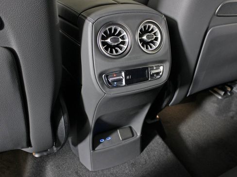 New 2026 Mercedes-Benz G 550 image 32