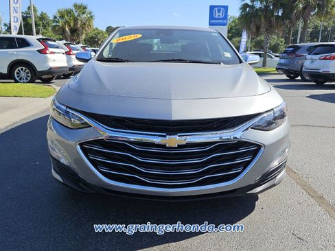 Used 2025 Chevrolet Malibu LT FWD image 8