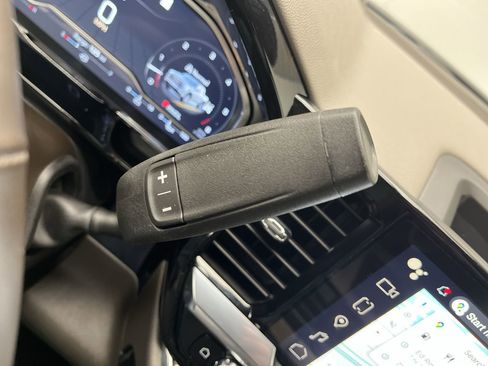 Certified 2023 GMC Sierra 1500 SLE image 26