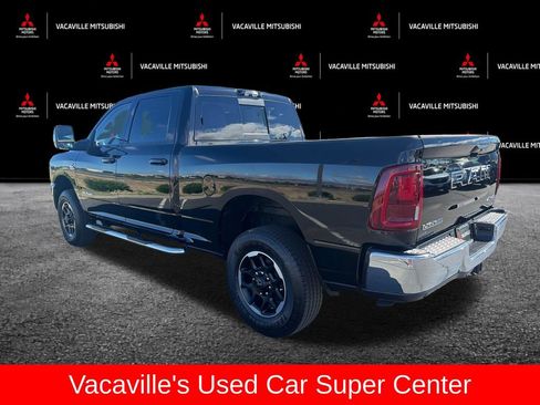 Used 2025 RAM 3500 Laramie AWD/4WD image 3