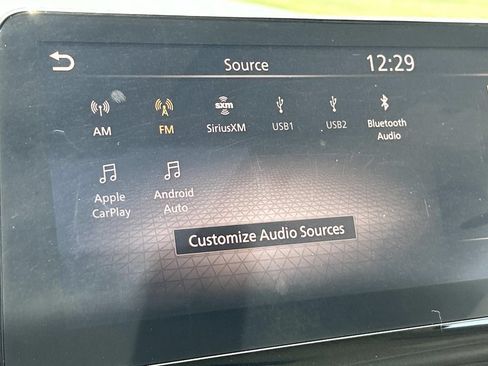 Used 2022 Nissan Armada SL w/ Captain's Chairs Package RWD image 33