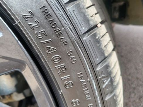 Used 2023 Toyota Corolla SE image 15