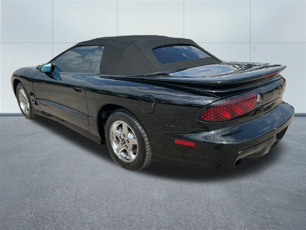 Used 1998 Pontiac Firebird Trans Am RWD image 3
