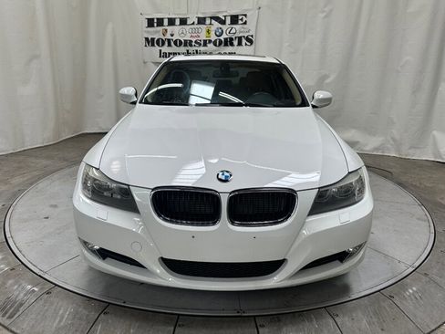 Used 2011 BMW 328i xDrive Sedan image 10