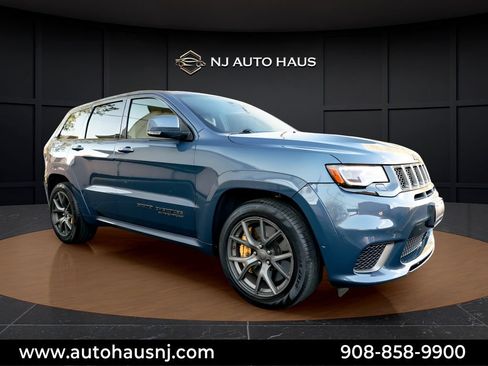 Used 2020 Jeep Grand Cherokee Trackhawk AWD/4WD image 1