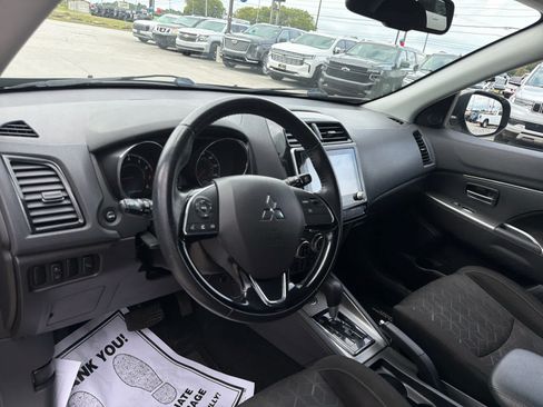 Used 2021 Mitsubishi Outlander Sport SE AWD/4WD image 13